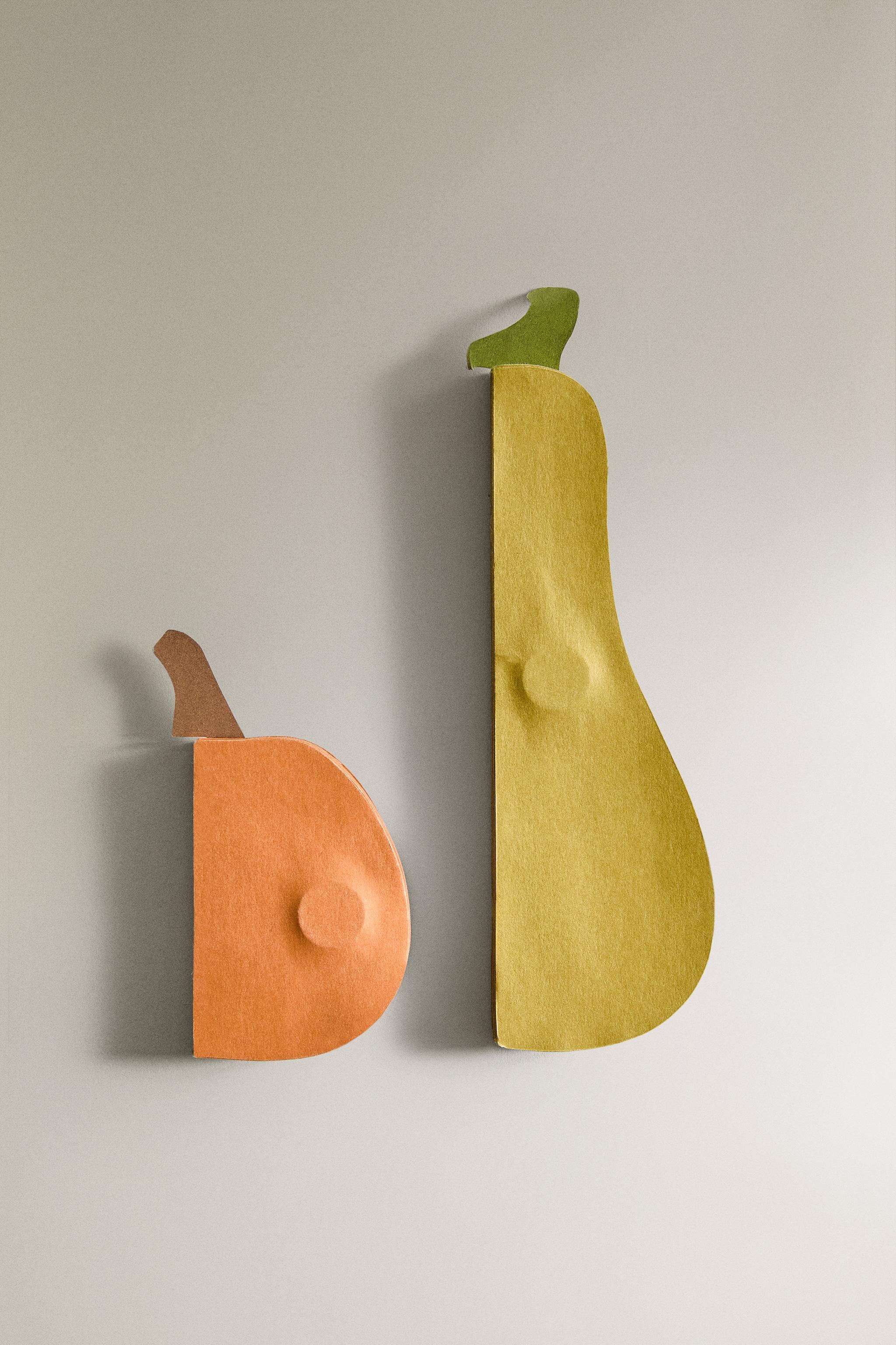 SET OF PUMPKIN PAPER DECORATIONS (SET OF 2)